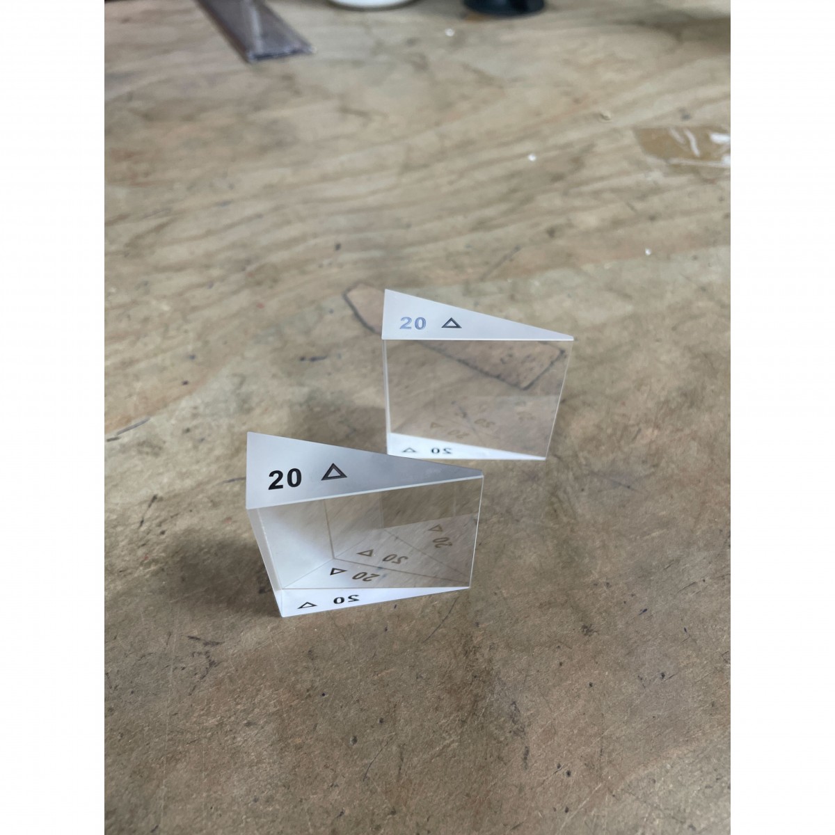 楔形稜鏡(20度) - 商品圖 2